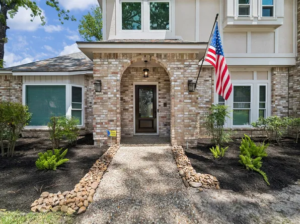 2906 Eagle Creek Dr, Kingwood, TX 77345