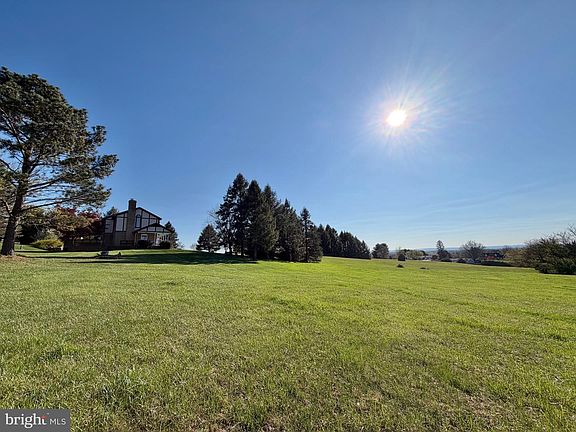 5th image of 8001 Mapleville Rd