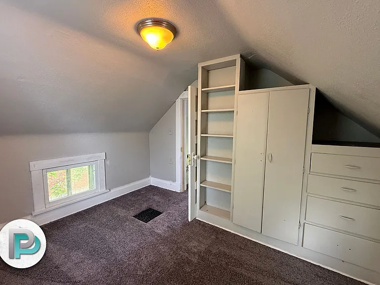 1448 N Monroe Ave — Photo 18