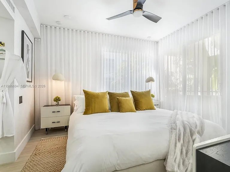 100 Collins Ave #202 — Photo 12
