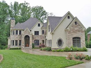 223 Saint Nicholas Cir NW, Atlanta, GA 30327