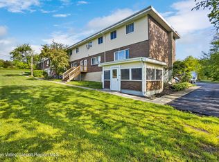 881 Albany Post Rd APT 35A, New Paltz, NY 12561