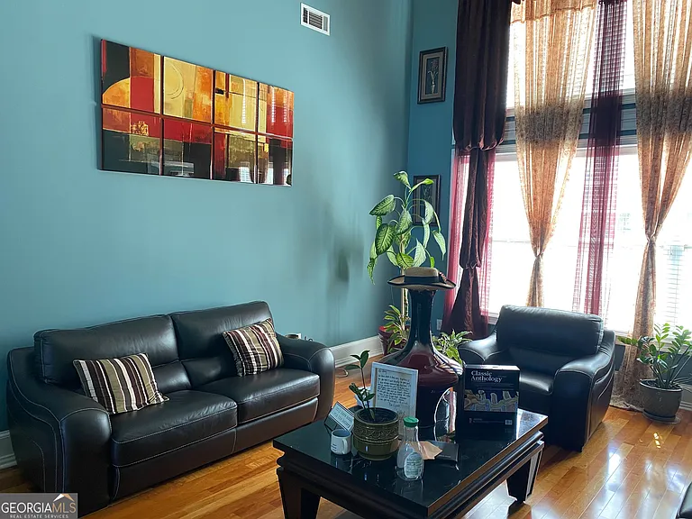8067 Revere Dr — Photo 18