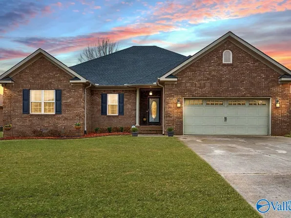 25882 Iron Gate Dr, Madison, AL 35756