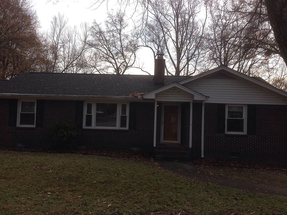 1st image of 100 Forestwood Dr