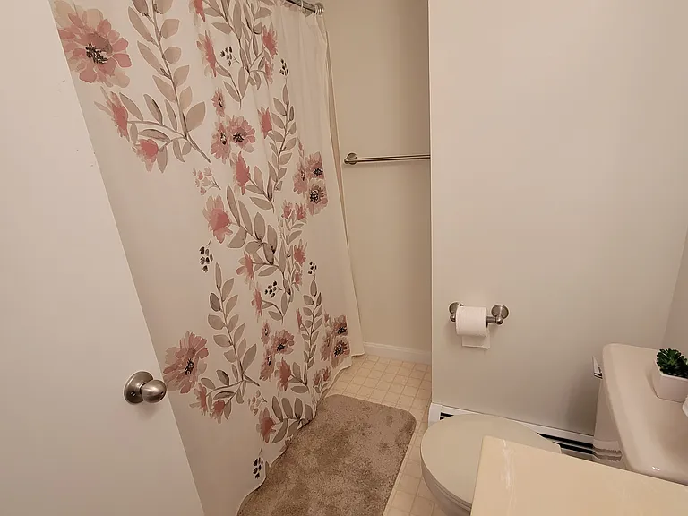 162 Ayer Rd #F — Photo 22