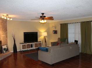6900 Moonmont Dr, Austin, TX 78745
