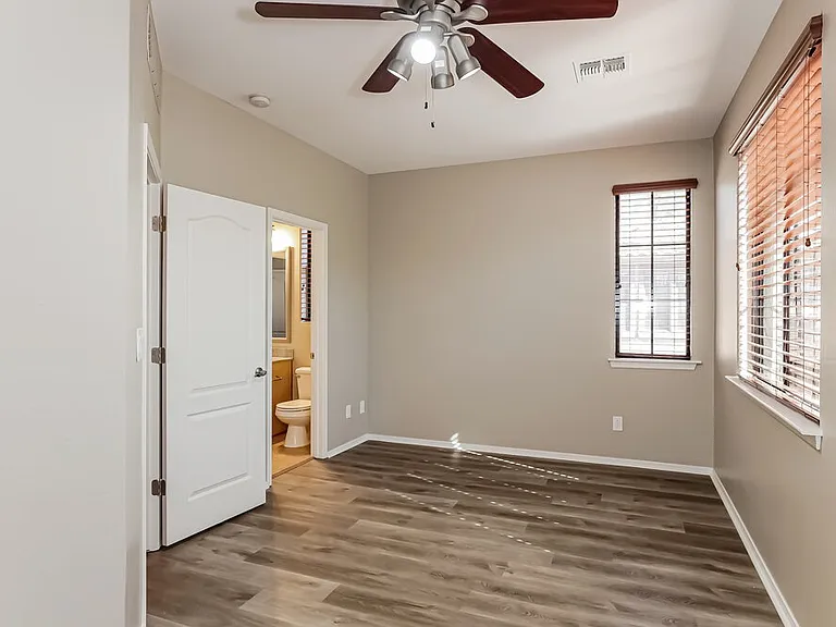 2327 W Jake Hvn — Photo 14