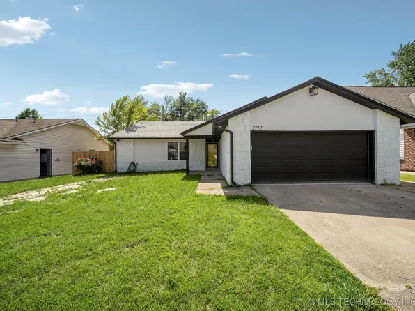 2712 S Fir Ave, Broken Arrow, OK 74012