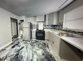 614 E Park St, Sugar Land, TX 77498