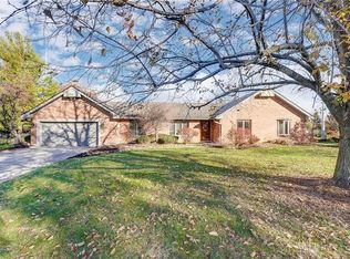 1709 Green Hollow Ct, Dayton, OH 45458