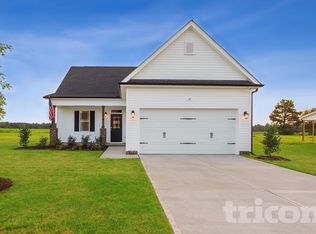 65 Fish Whistle Ct, Benson, NC 27504