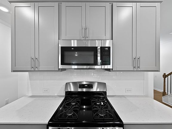 16 124 Tree Moss Ct Rolesville NC 27571 Kitchen 16 124 Tree Moss Ct Rolesville NC 27571 Kitchen DSC