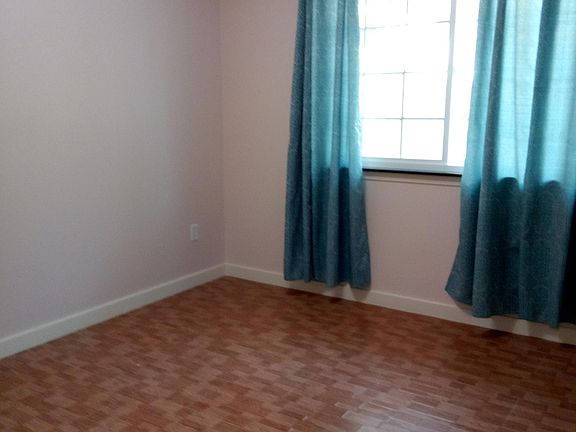 2nd image of 926 Ala Lilikoi St