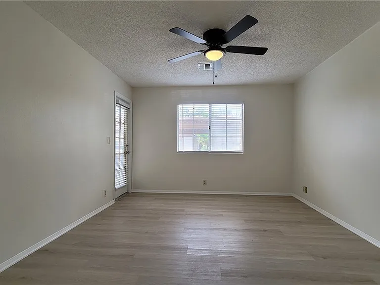 1375 E Hacienda Ave #102 — Photo 20