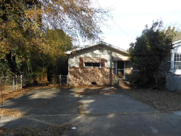 653 19th St, Newport News, VA 23607