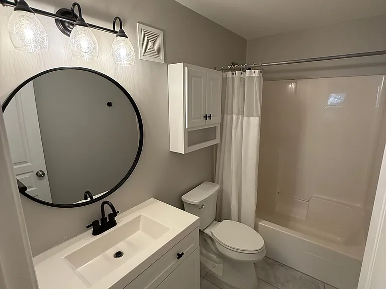 490 Barnett Shoals Rd #201 — Photo 7