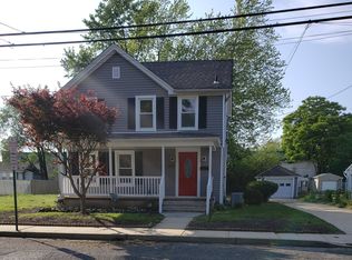 201 7th St, Keyport, NJ 07735
