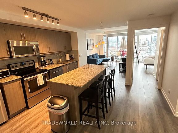 2nd image of 10 Willison Sq #Penthouse 7
