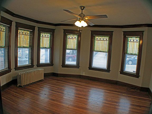 2nd image of 901 Baraga St NE #1