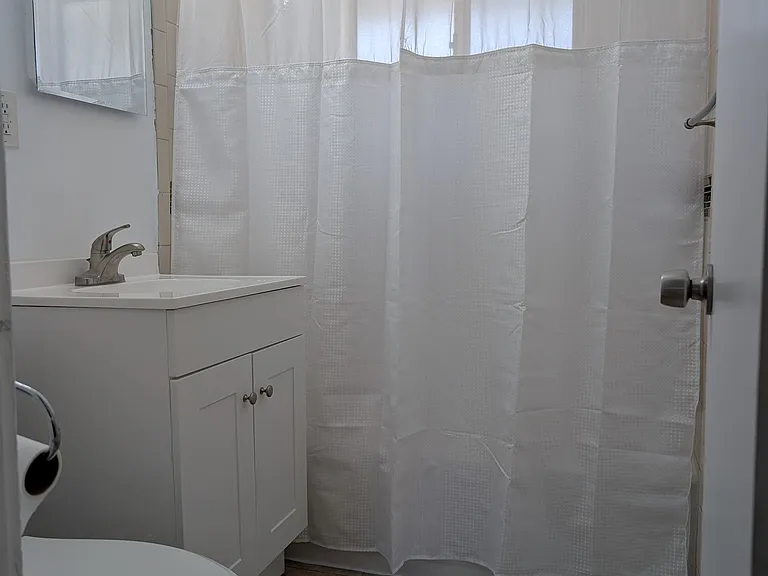 817 N Grandview Ave #817 — Photo 9