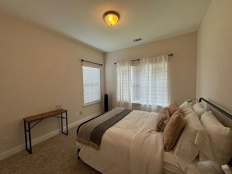 170 Smoke Rise Rd — Photo 12