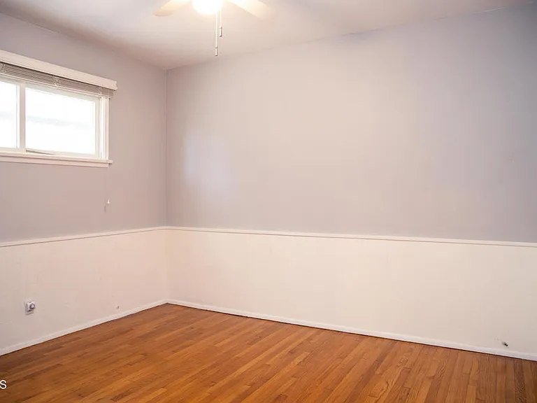 7601 Flight Ave — Photo 22