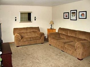 N6549 Penny Ln, Glenbeulah, WI 53023