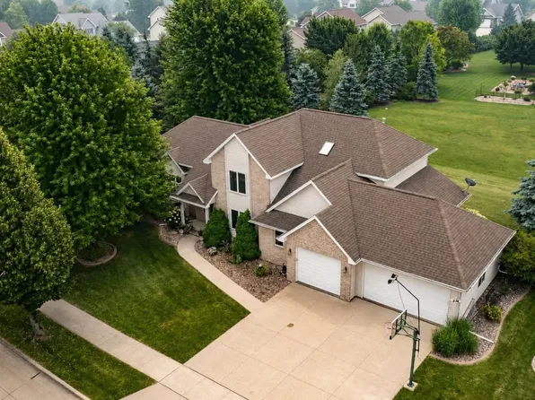 2703 E Corridor Dr, Appleton, WI 54915