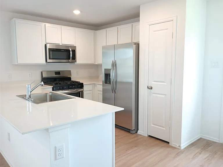 26903 Vista Harbor Dr — Photo 9