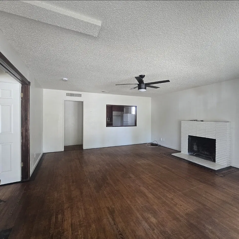3 bed, 1668 sqft, $2,195 — Photo 3