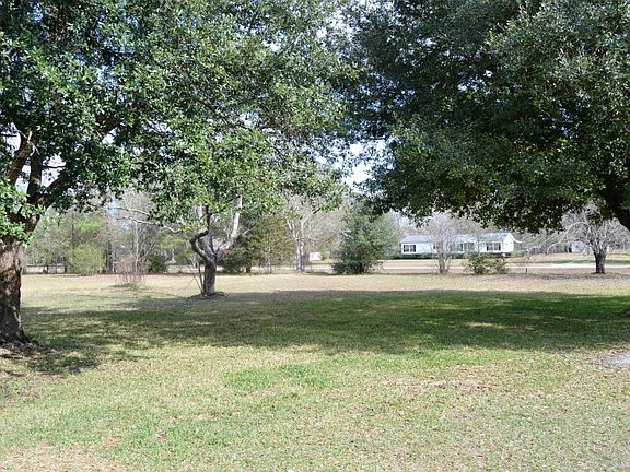 5th image of 2546 Beauvoir Dr