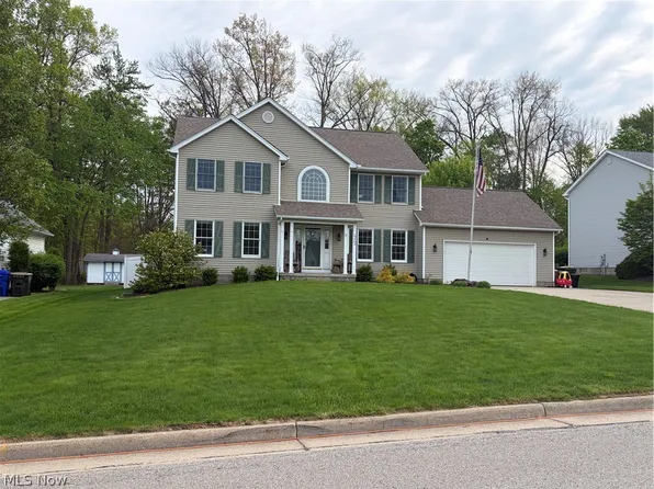 6465 Tara Dr, Youngstown, OH 44514