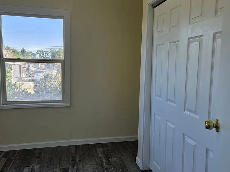 5415 Sidehill Dr — Photo 6