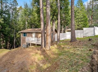 6350 Red Robin Rd, Placerville, CA 95667