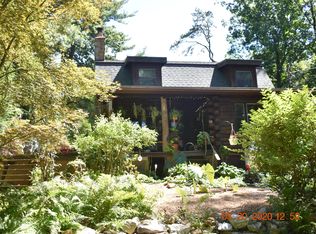 3062 Mountain Rd, Saylorsburg, PA 18353