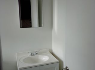 248 Richter St #6, River Rouge, MI 48218