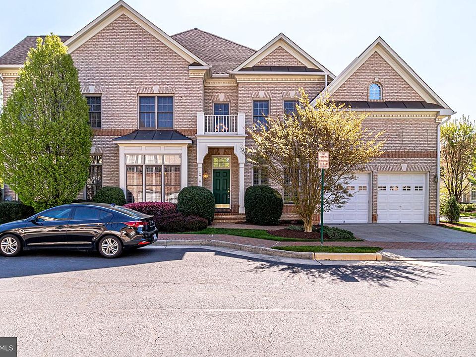 1st image of 12716 Lady Somerset Ln