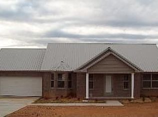 228 Old Vaughn Bridge Rd, Hartselle, AL 35640