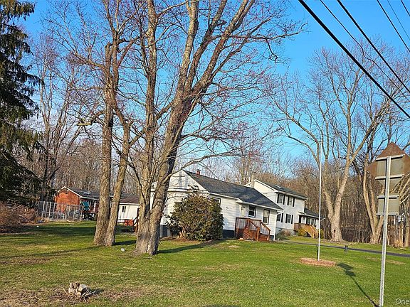 3rd image of 1110 NYS Route 211 W