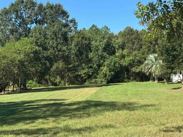 Tanglewood Dr, Orange, TX 77630