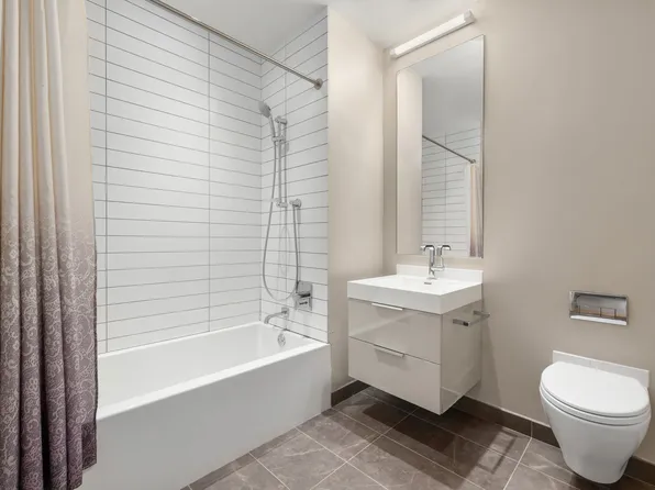 101 Leonard Street image 13 of 15