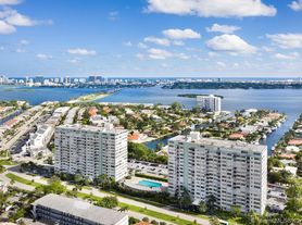 2150 Sans Souci Blvd, North Miami, FL