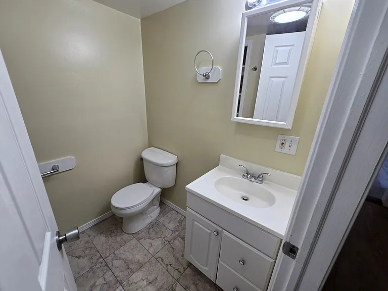 23 Brown St #C-3 — Photo 20
