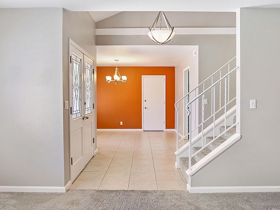 5th image of 345 Regis Ave