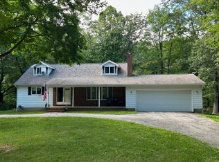 920 Sand Rd, Port Austin, MI 48467