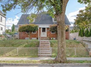37 Wallace St, Belleville, NJ 07109