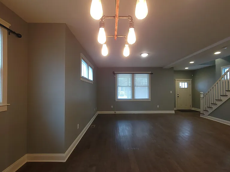 3123 Broadway St — Photo 20
