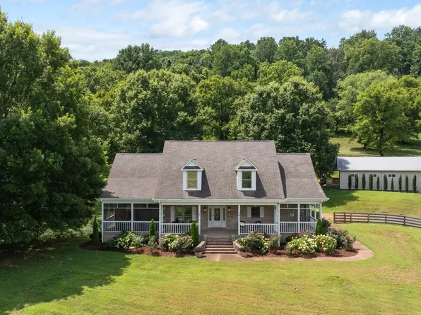 1307 Mooresville Rd, Culleoka, TN 38451