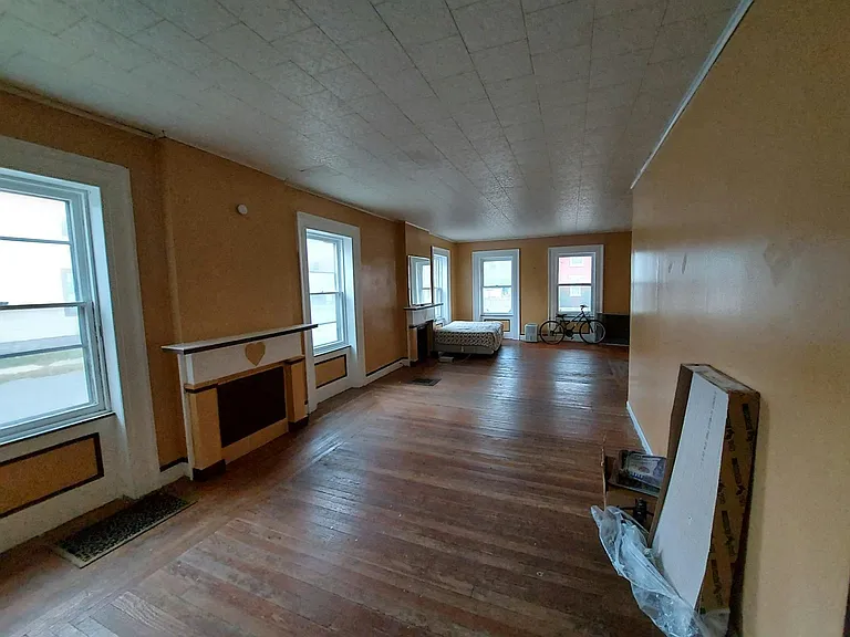 181 Canal St #1 — Photo 6